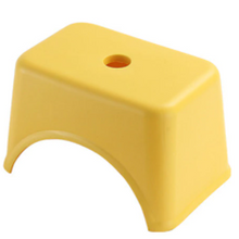 Charger l'image dans la galerie, Tabouret pour enfant
